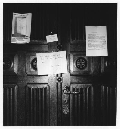 Drucksachen der LIDL-Gruppe, Konzert Joseph Beuys und Henning Christiansen, Museum Mönchengladbach, 27.3.1969, Foto: Ruth Kaiser, Archiv Museum Abteiberg