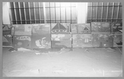 Kinder zeichneten mit [Anatol], Katholische Grundschule Untereicken, 3.7.1970, Foto: Archiv Museum Abteiberg, © Stiftung Insel Hombroich, Neuss