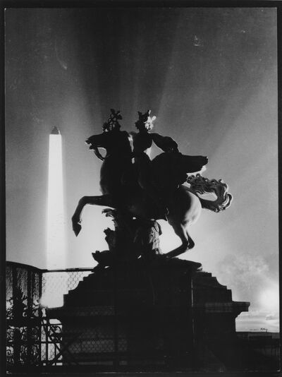 Man Ray, Geflügeltes Pferd in den Tuilerien (1931/1959), Museum Abteiberg