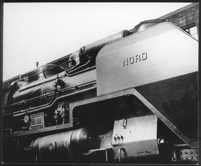 Man Ray, Dampf-Lokomotive (1933/1959), Fotografie, Museum Abteiberg