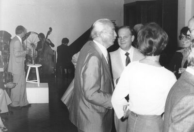 Museumsfest, Museum Mönchengladbach, 23.6.1978, Mitte: Karl Heinemann, Foto: Unbekannt, Archiv Museum Abteiberg